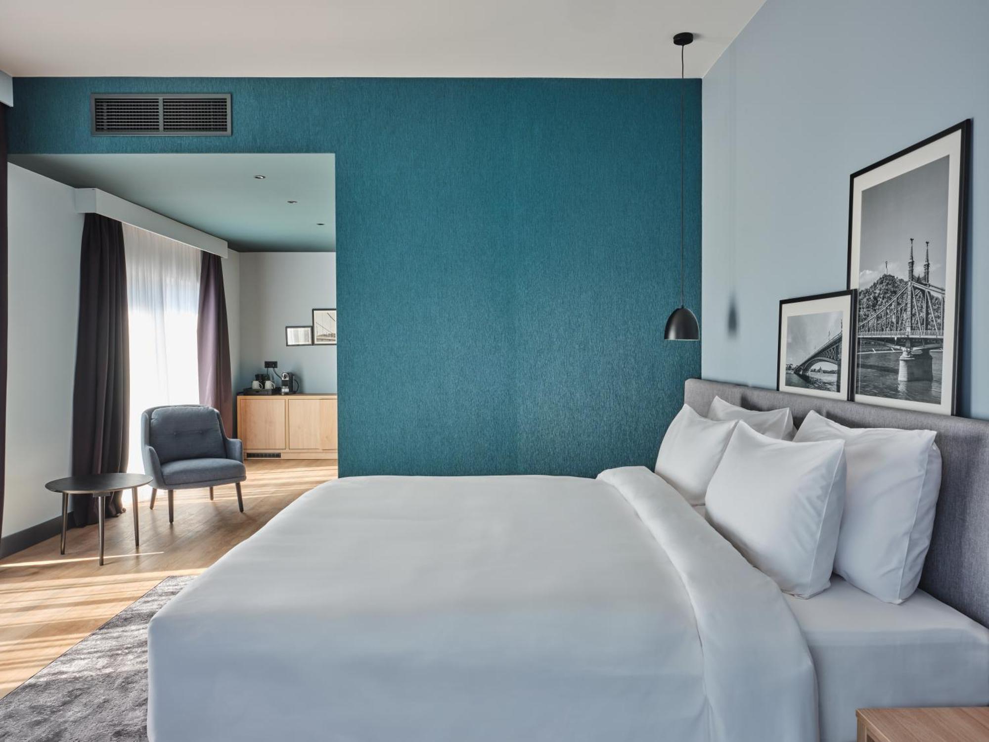 Radisson Hotel Budapest Budapart ภายนอก รูปภาพ