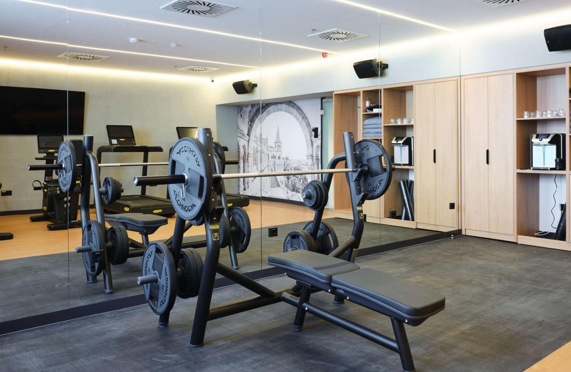 Radisson Hotel Budapest Budapart ภายนอก รูปภาพ