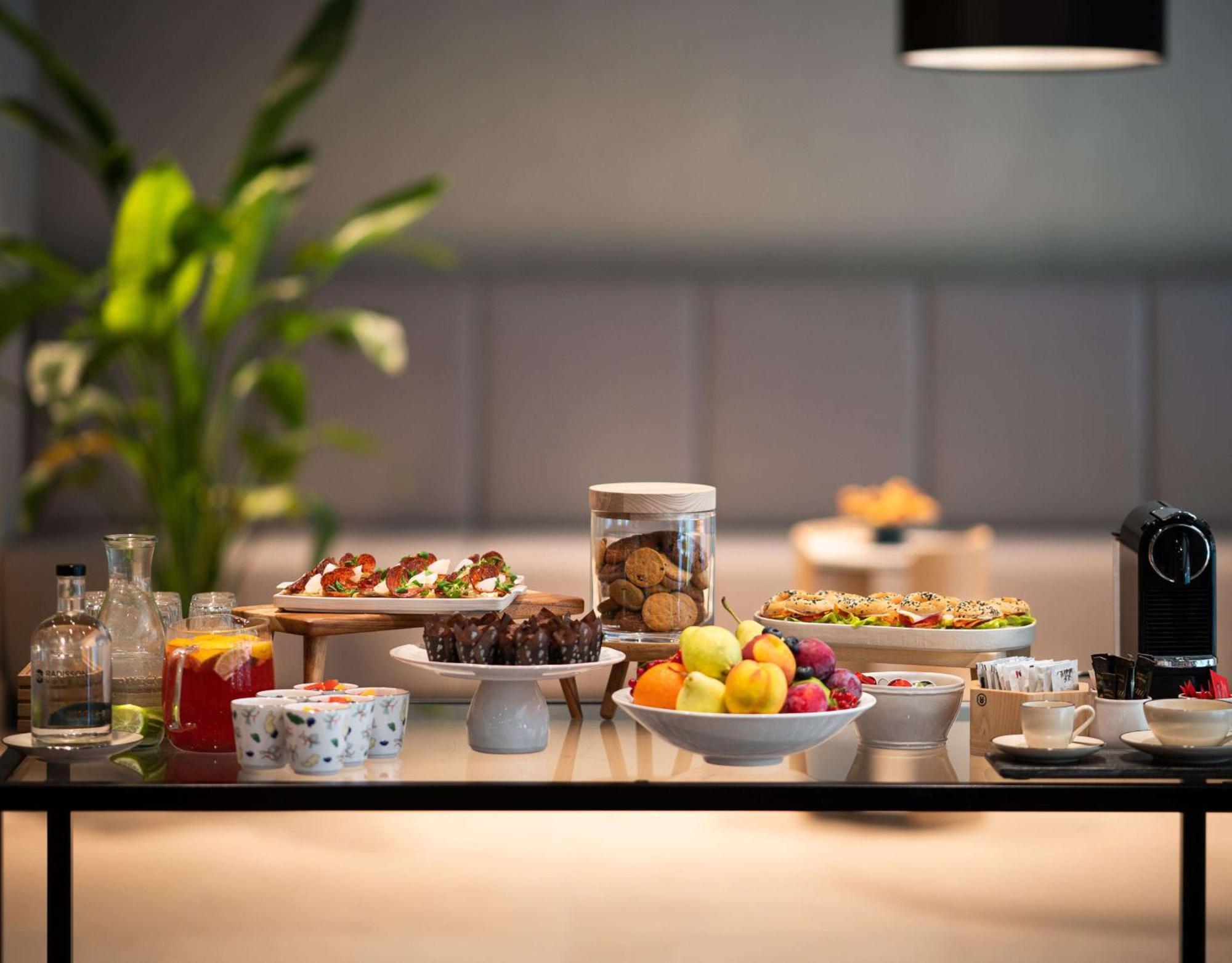 Radisson Hotel Budapest Budapart ภายนอก รูปภาพ